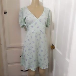 H&M mint color dress